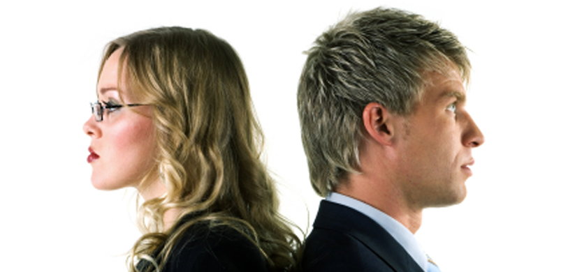 Picture of Seller's Agent and Buyer's Agent standing back to back