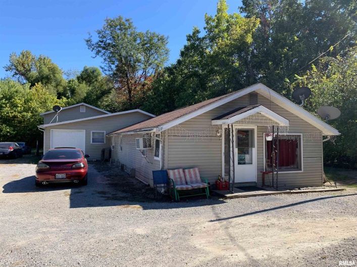 194 Villa Knoll Pase Street, Carbondale, Illinois 62901, 0 , 0 ,0,Residential Income,For Sale,Villa Knoll Pase,0,RMAEB446592