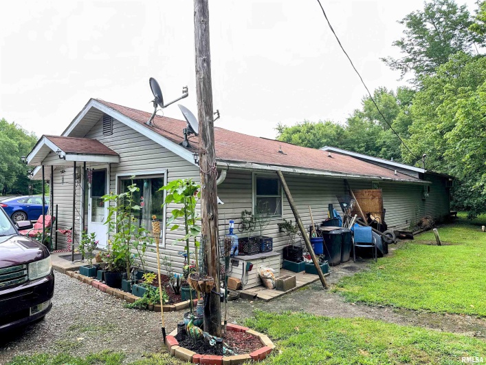194 Villa Knoll Pase Street, Carbondale, Illinois 62901, 0 , 0 ,0,Residential Income,For Sale,Villa Knoll Pase,0,RMAEB446592