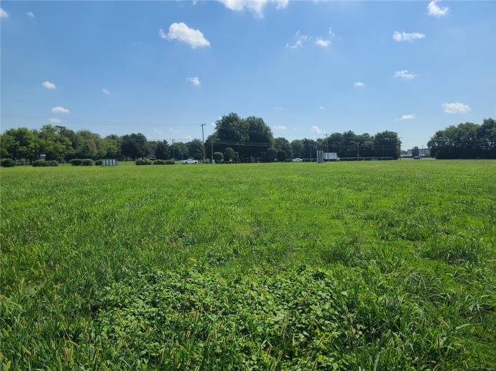 103 Grove Estates, Sikeston, Missouri 63801, ,Commercial Sale,For Sale,Grove Estates,MAR22068899