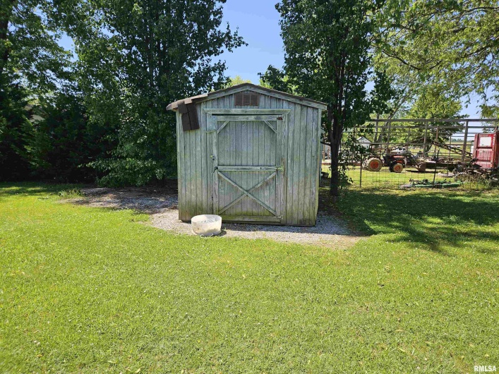 550 VIENNA Road, Olmsted, Illinois 62970, 3 Bedrooms Bedrooms, 0 ,2 BathroomsBathrooms,Residential,For Sale,VIENNA,0,RMAEB447016