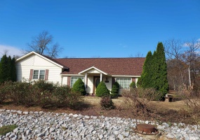550 VIENNA Road, Olmsted, Illinois 62970, 3 Bedrooms Bedrooms, 0 ,2 BathroomsBathrooms,Residential,For Sale,VIENNA,0,RMAEB447016