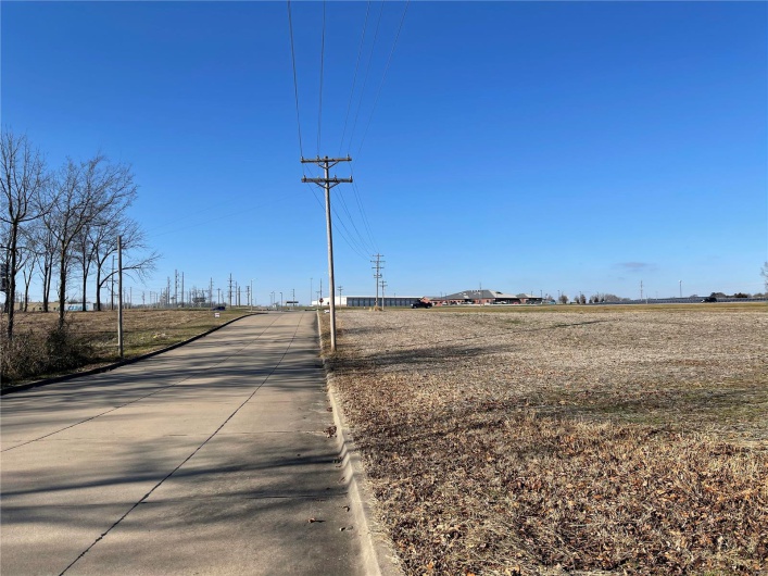 1 Perryville Boulevard, Perryville, Missouri 63775, ,Commercial Sale,For Sale,Perryville,MAR21001097