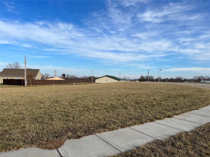 0 Redbud Court, Perryville, Missouri 63775, ,Commercial Sale,For Sale,Redbud,MAR23001699