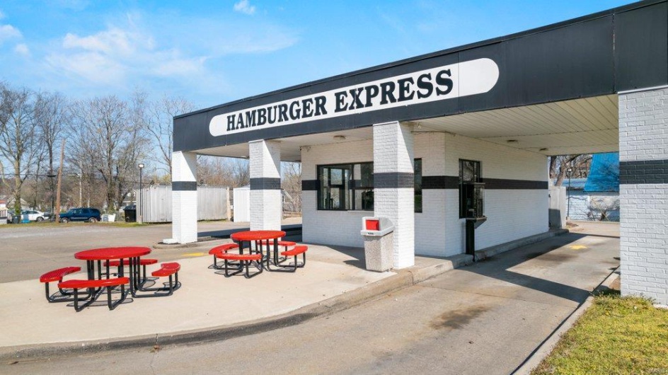 902 William Street, Cape Girardeau, Missouri 63703, ,Commercial Sale,For Sale,William,MAR23003927