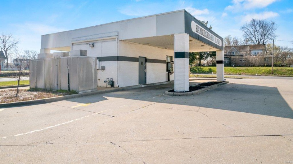 902 William Street, Cape Girardeau, Missouri 63703, ,Commercial Sale,For Sale,William,MAR23003927