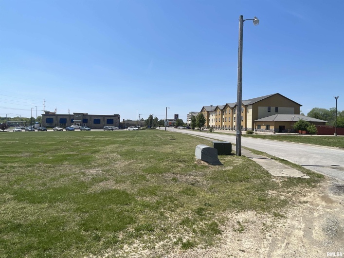 tbd Reed Station Parkway, Carbondale, Illinois 62901, 0 , 0 ,0,Land,For Sale,Reed Station,0,RMAEB448669