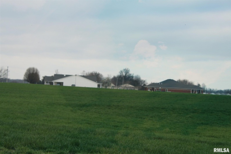 000 Huntfield Road, Red Bud, Illinois 62278, 0 , 0 ,0,Commercial Sale,For Sale,Huntfield,0,RMAEB433600