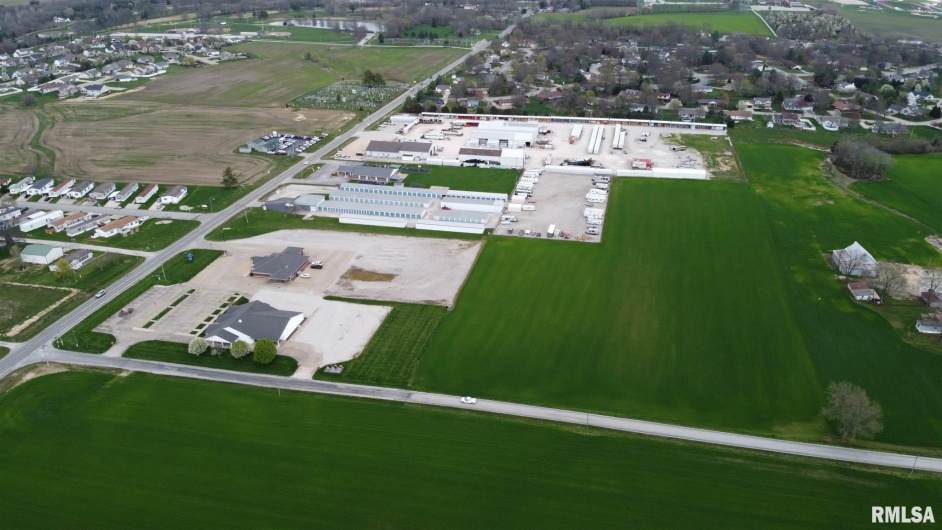000 Huntfield Road, Red Bud, Illinois 62278, 0 , 0 ,0,Commercial Sale,For Sale,Huntfield,0,RMAEB433600