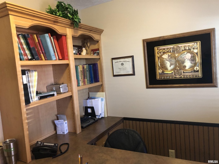 112 MAIN Street, Goreville, Illinois 62939, 0 , 0 ,0,Commercial Sale,For Sale,MAIN,0,RMAEB449418