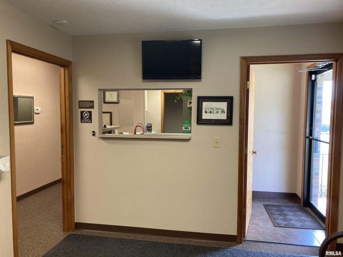 112 MAIN Street, Goreville, Illinois 62939, 0 , 0 ,0,Commercial Sale,For Sale,MAIN,0,RMAEB449418
