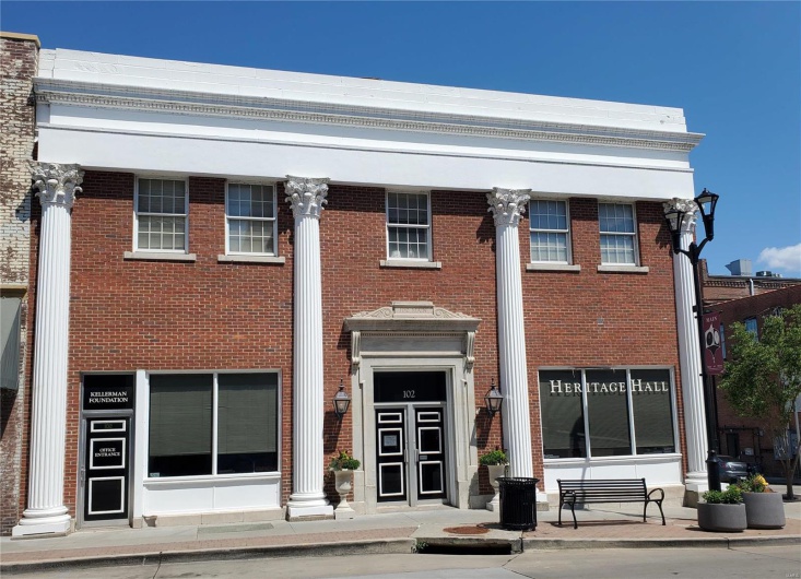 102 Main Street, Cape Girardeau, Missouri 63701, ,Commercial Sale,For Sale,Main,MAR23040169