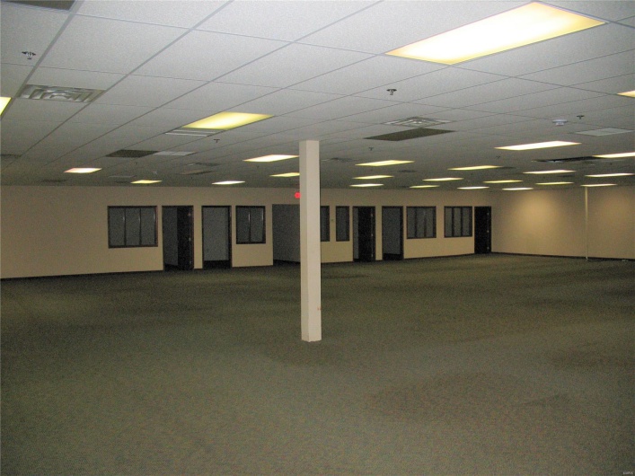 18 Main Street, Cape Girardeau, Missouri 63701, ,Commercial Sale,For Sale,Main Street,MAR23043194