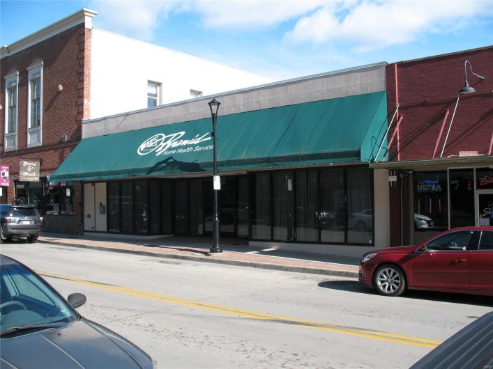 18 Main Street, Cape Girardeau, Missouri 63701, ,Commercial Sale,For Sale,Main Street,MAR23043194