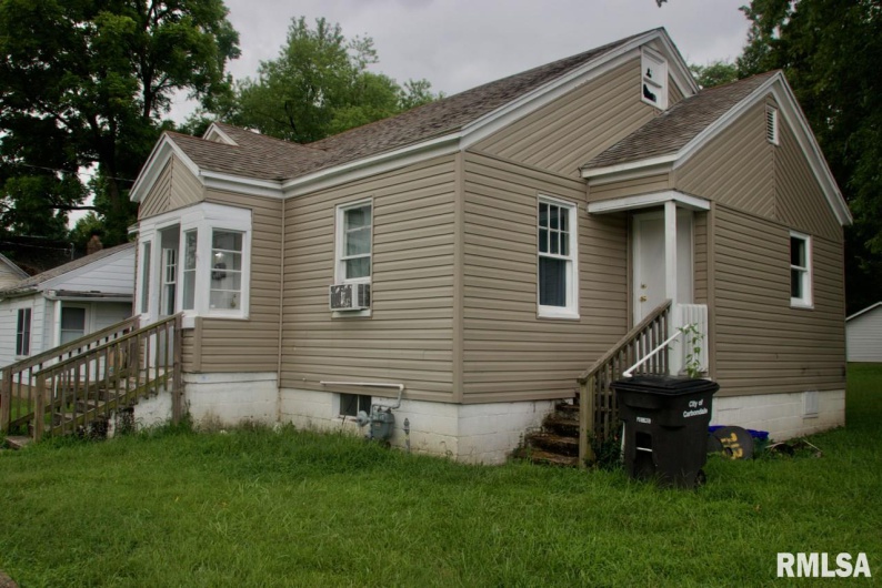 720 Carico Street, Carbondale, Illinois 62901, 2 Bedrooms Bedrooms, 0 ,1 BathroomBathrooms,Residential,For Sale,Carico,0,RMAEB449979