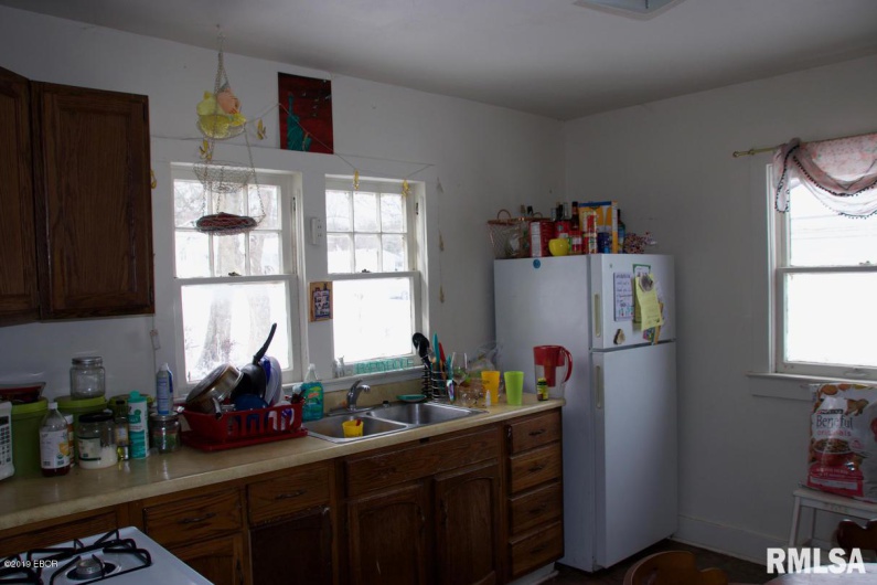 720 Carico Street, Carbondale, Illinois 62901, 2 Bedrooms Bedrooms, 0 ,1 BathroomBathrooms,Residential,For Sale,Carico,0,RMAEB449979