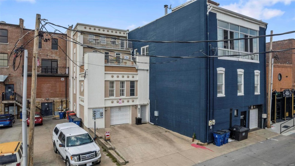 115 Water Street, Cape Girardeau, Missouri 63701, 1 Bedroom Bedrooms, 5 Rooms Rooms,1 BathroomBathrooms,Residential,For Sale,Water,MAR23050102