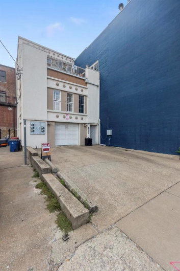 115 Water Street, Cape Girardeau, Missouri 63701, 1 Bedroom Bedrooms, 5 Rooms Rooms,1 BathroomBathrooms,Residential,For Sale,Water,MAR23050102