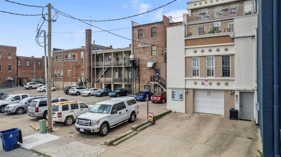 115 Water Street, Cape Girardeau, Missouri 63701, 1 Bedroom Bedrooms, 5 Rooms Rooms,1 BathroomBathrooms,Residential,For Sale,Water,MAR23050102