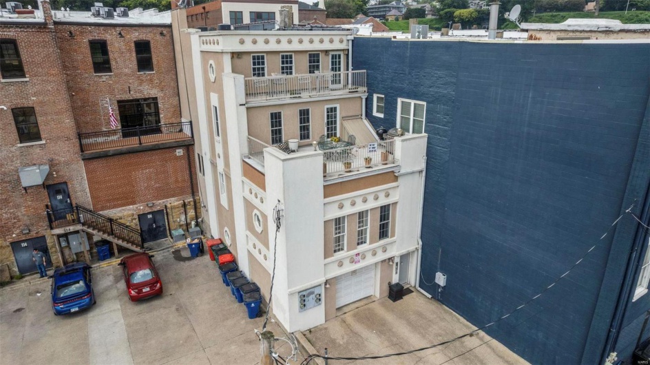 115 Water Street, Cape Girardeau, Missouri 63701, 1 Bedroom Bedrooms, 5 Rooms Rooms,1 BathroomBathrooms,Residential,For Sale,Water,MAR23050102