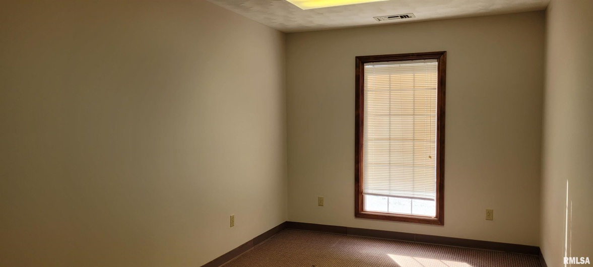 1300 Reed Station Road, Carbondale, Illinois 62901, 0 , 0 ,0,Commercial Sale,For Sale,Reed Station,0,RMAEB450532