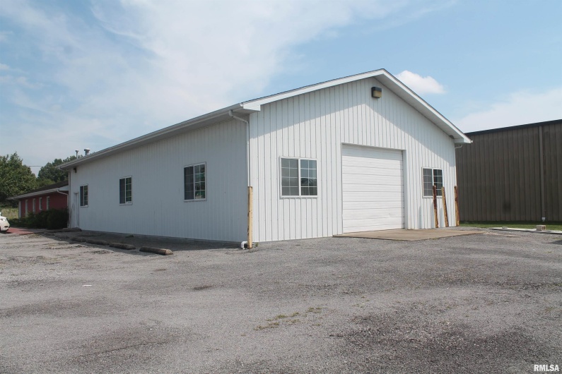 1300 Reed Station Road, Carbondale, Illinois 62901, 0 , 0 ,0,Commercial Sale,For Sale,Reed Station,0,RMAEB450532