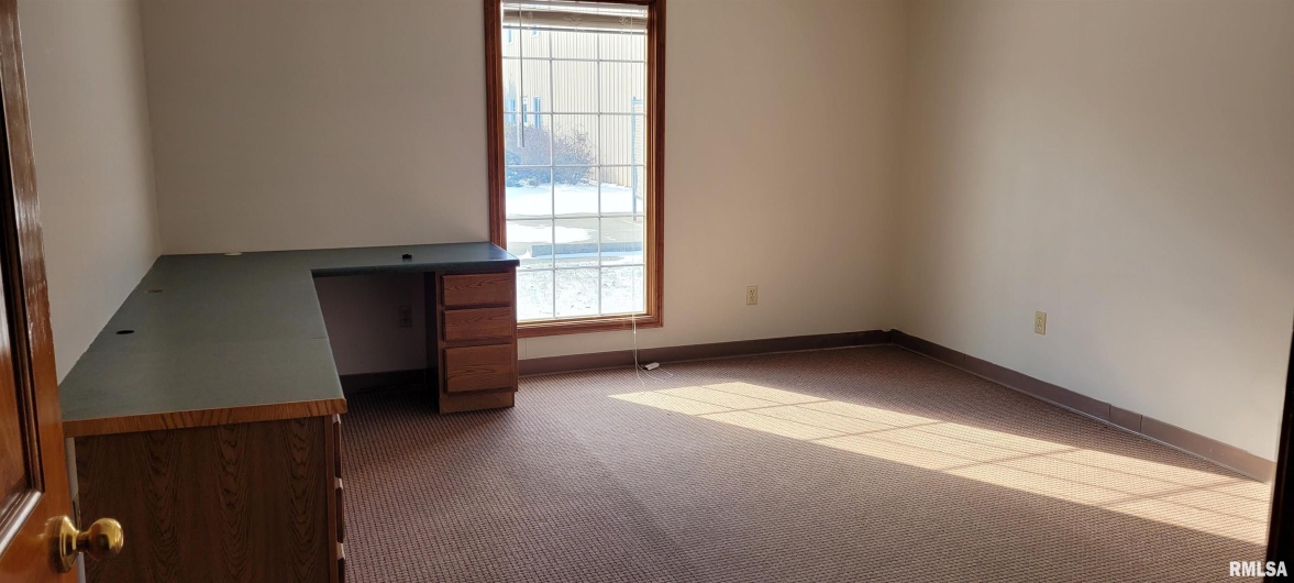1300 Reed Station Road, Carbondale, Illinois 62901, 0 , 0 ,0,Commercial Sale,For Sale,Reed Station,0,RMAEB450532