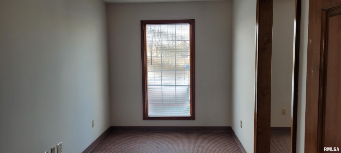 1300 Reed Station Road, Carbondale, Illinois 62901, 0 , 0 ,0,Commercial Sale,For Sale,Reed Station,0,RMAEB450532