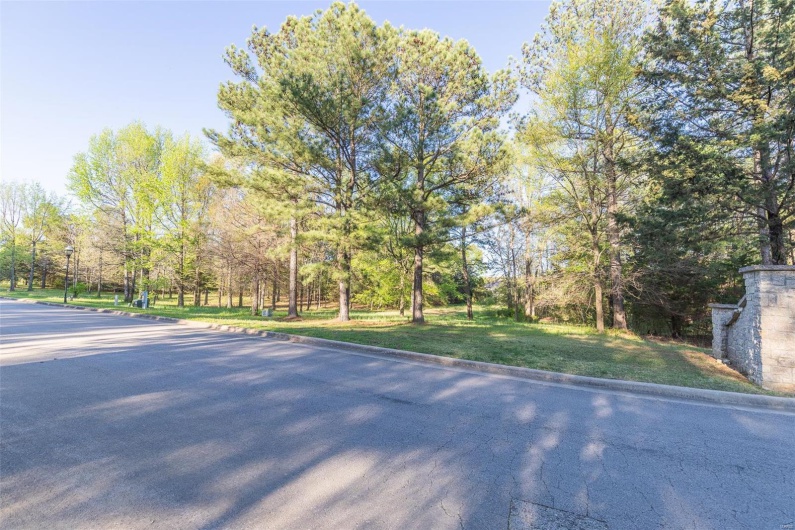 0 Lot # 26 Westwood Highlands, Poplar Bluff, Missouri 63901, ,Land,For Sale,Lot # 26 Westwood Highlands,MAR22057636