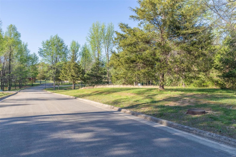 0 Lot # 23 Westwood Highlands, Poplar Bluff, Missouri 63901, ,Land,For Sale,Lot # 23 Westwood Highlands,MAR22057612