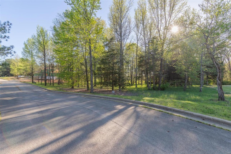 0 Lot # 6 Westwood Highlands, Poplar Bluff, Missouri 63901, ,Land,For Sale,Lot # 6 Westwood Highlands,MAR22057593