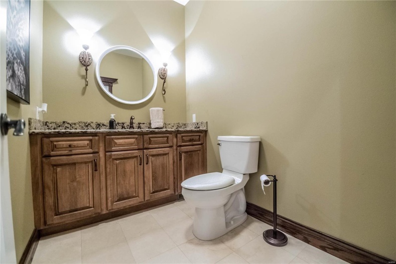 6708 Brown Lane, Poplar Bluff, Missouri 63901, 6 Bedrooms Bedrooms, 21 Rooms Rooms,6 BathroomsBathrooms,Residential,For Sale,Brown,MAR23056382