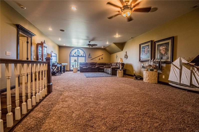 6708 Brown Lane, Poplar Bluff, Missouri 63901, 6 Bedrooms Bedrooms, 21 Rooms Rooms,6 BathroomsBathrooms,Residential,For Sale,Brown,MAR23056382