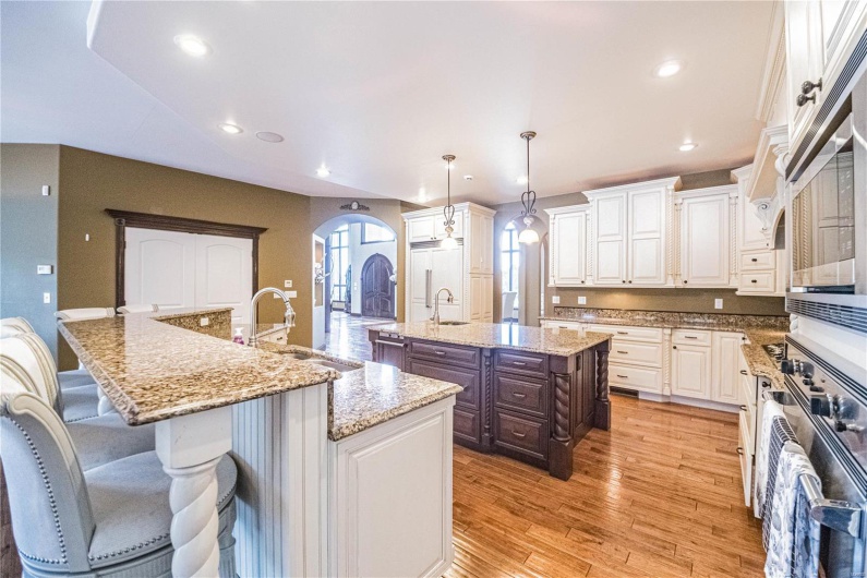 6708 Brown Lane, Poplar Bluff, Missouri 63901, 6 Bedrooms Bedrooms, 21 Rooms Rooms,6 BathroomsBathrooms,Residential,For Sale,Brown,MAR23056382
