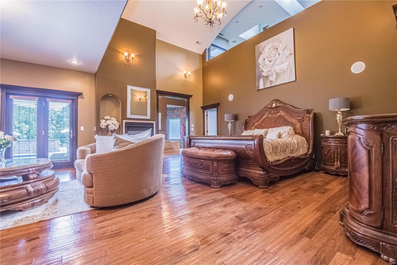 6708 Brown Lane, Poplar Bluff, Missouri 63901, 6 Bedrooms Bedrooms, 21 Rooms Rooms,6 BathroomsBathrooms,Residential,For Sale,Brown,MAR23056382