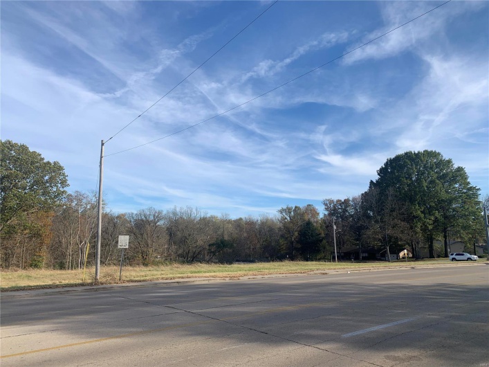 1000 Mount Auburn Road, Cape Girardeau, Missouri 63701, ,Commercial Sale,For Sale,Mount Auburn,MAR23065663