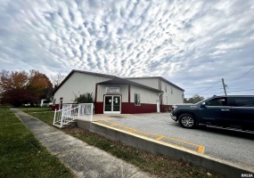 400 BROADWAY, Goreville, Illinois 62939, 0 , 0 ,0,Commercial Sale,For Sale,BROADWAY,0,RMAEB451220