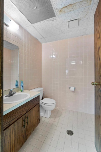 450 Siemers Drive, Cape Girardeau, Missouri 63701, ,Commercial Lease,For Sale,Siemers,MAR23066863