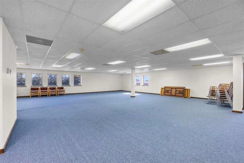 450 Siemers Drive, Cape Girardeau, Missouri 63701, ,Commercial Lease,For Sale,Siemers,MAR23066863