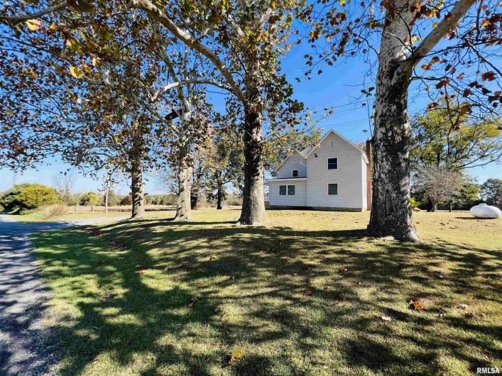 17064 Old Frankfort Road, Johnston City, Illinois 62951, 5 Bedrooms Bedrooms, 0 ,2 BathroomsBathrooms,Residential,For Sale,Old Frankfort,0,RMAEB451336