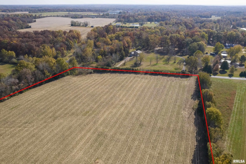 17064 Old Frankfort Road, Johnston City, Illinois 62951, 5 Bedrooms Bedrooms, 0 ,2 BathroomsBathrooms,Residential,For Sale,Old Frankfort,0,RMAEB451336