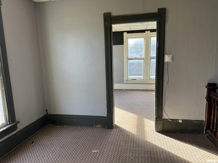 334 WALNUT Street, Carbondale, Illinois 62901, 0 , 0 ,0,Residential Income,For Sale,WALNUT,0,RMAEB451415