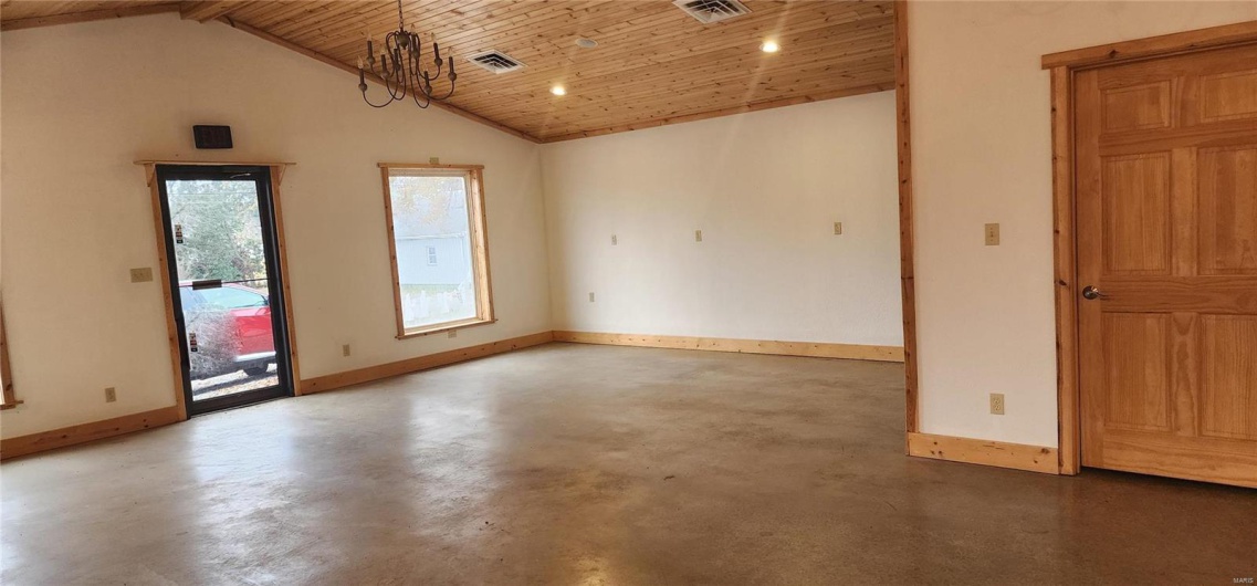 1309 Allendale Boulevard, Chester, Illinois 62233, ,Commercial Sale,For Sale,Allendale,MAR23071405