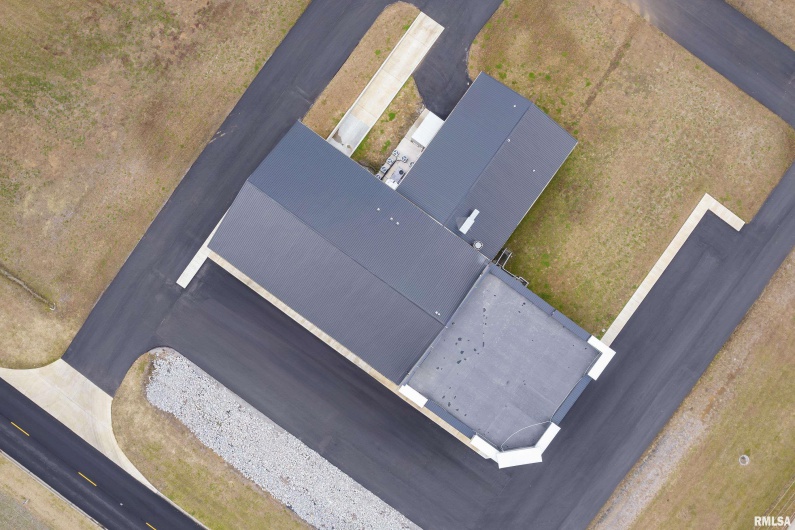 950 Pentecost Road, Marion, Illinois 62959, 0 , 0 ,0,Commercial Sale,For Sale,Pentecost,0,RMAEB451615