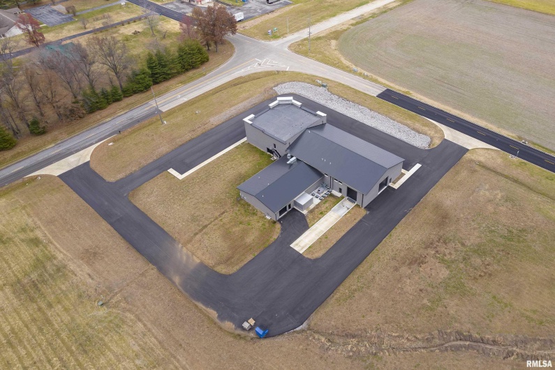 950 Pentecost Road, Marion, Illinois 62959, 0 , 0 ,0,Commercial Sale,For Sale,Pentecost,0,RMAEB451615