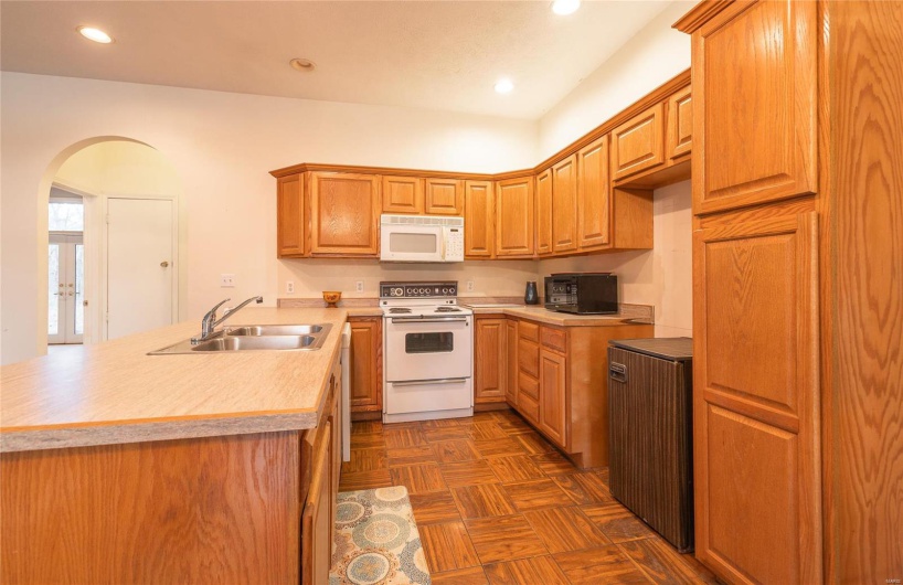 15247 Laminack Road, Carterville, Illinois 62918, 2 Bedrooms Bedrooms, 8 Rooms Rooms,1 BathroomBathrooms,Farm,For Sale,Laminack,MAR23073464