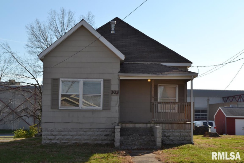 405 ASH Street, Carbondale, Illinois 61901, 0 , 0 ,0,Commercial Sale,For Sale,ASH,0,RMAEB451676