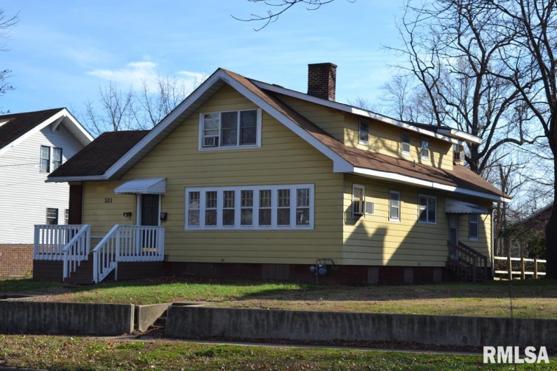 405 ASH Street, Carbondale, Illinois 61901, 0 , 0 ,0,Commercial Sale,For Sale,ASH,0,RMAEB451676