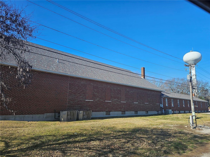 1010 Locust Street, Red Bud, Illinois 62278, ,Commercial Sale,For Sale,Locust,MAR23075311