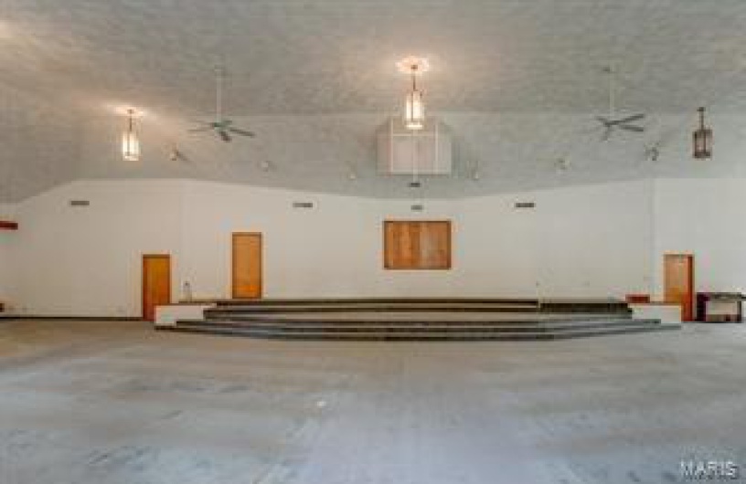 1010 Locust Street, Red Bud, Illinois 62278, ,Commercial Sale,For Sale,Locust,MAR23075311